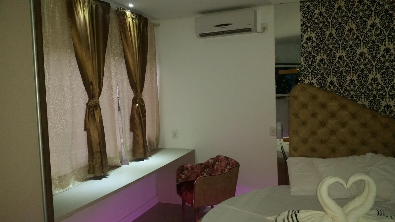 Hotel Vanes Coronel Freitas Habitación foto